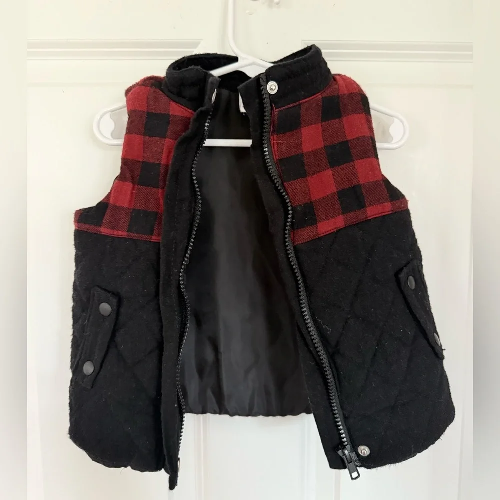 Tommy Bahama Black Red Plaid Vest Baby Boy - Size 24 months